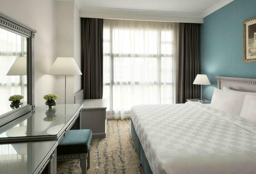 带大床的经典房间, Anwar Al Madinah Movenpick