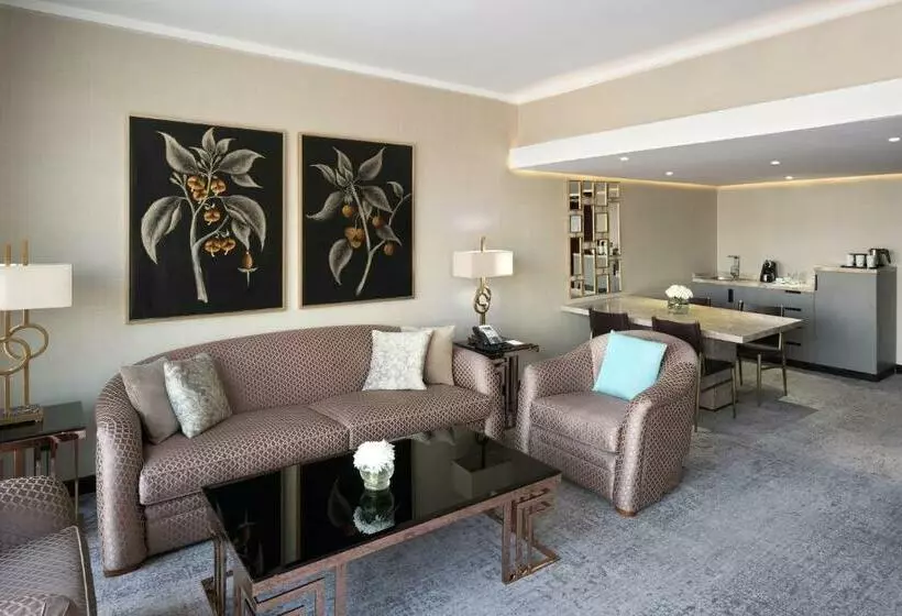 Executive-sviitti 2 Makuuhuonetta, Anwar Al Madinah Movenpick