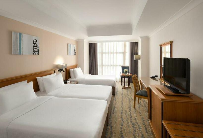 Трехместный Номер Superior, Anwar Al Madinah Movenpick
