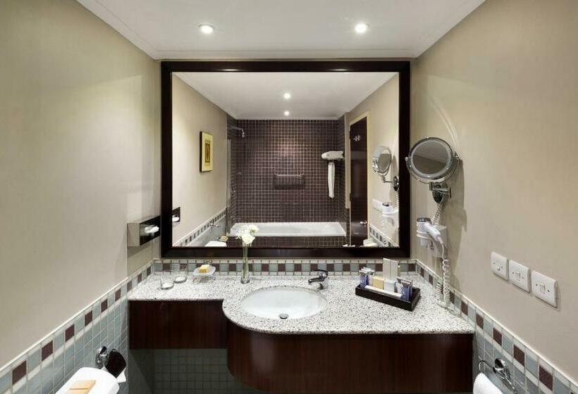 三居室总统套房, Anwar Al Madinah Movenpick