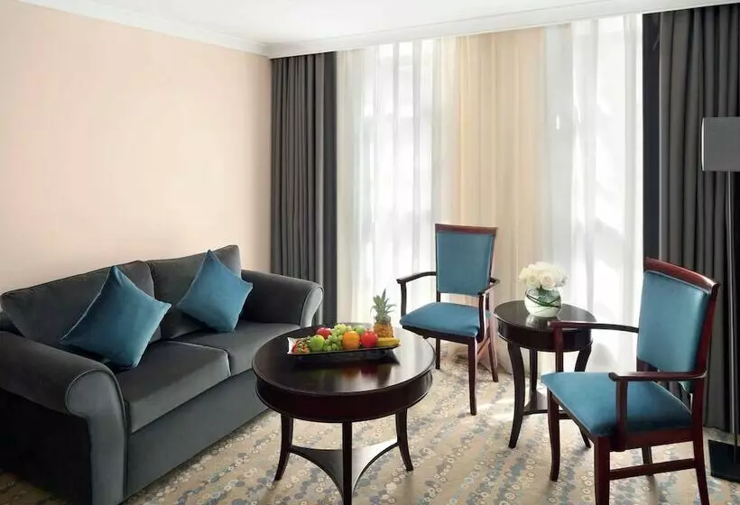 Presidenttisviitti 3 Makuuhuonetta, Anwar Al Madinah Movenpick