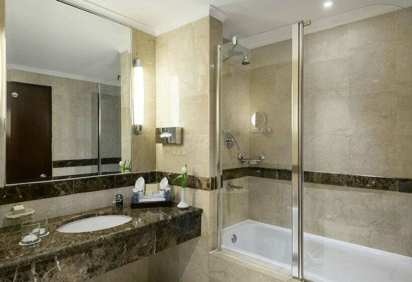 三居室总统套房, Anwar Al Madinah Movenpick