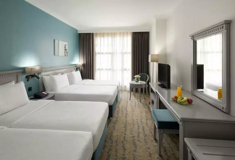 Classic Quadruple Occupancy Room