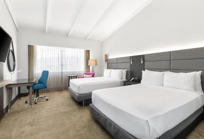 클럽 룸, Crowne Plaza San Jose La Sabana, An Ihg