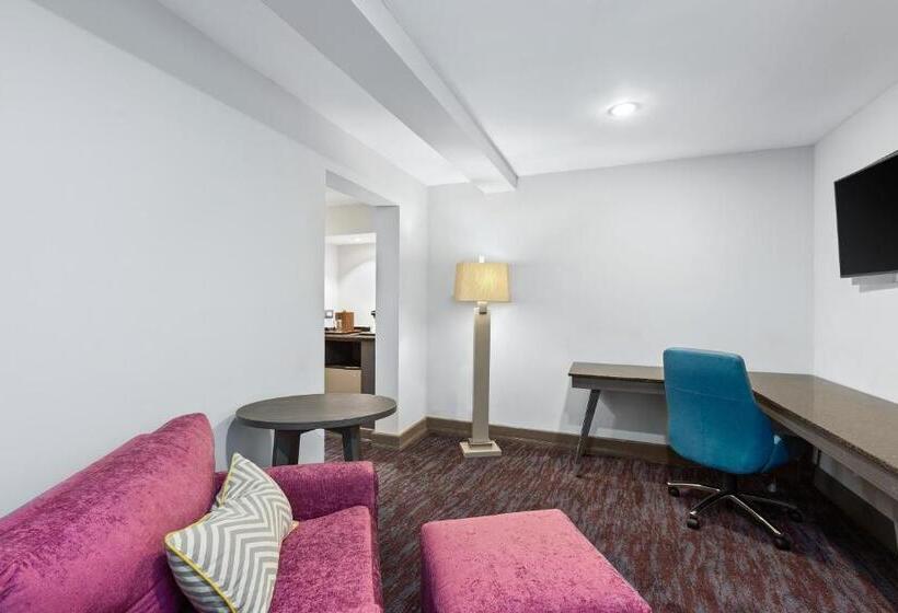 프리미엄 룸, Crowne Plaza San Jose La Sabana, An Ihg