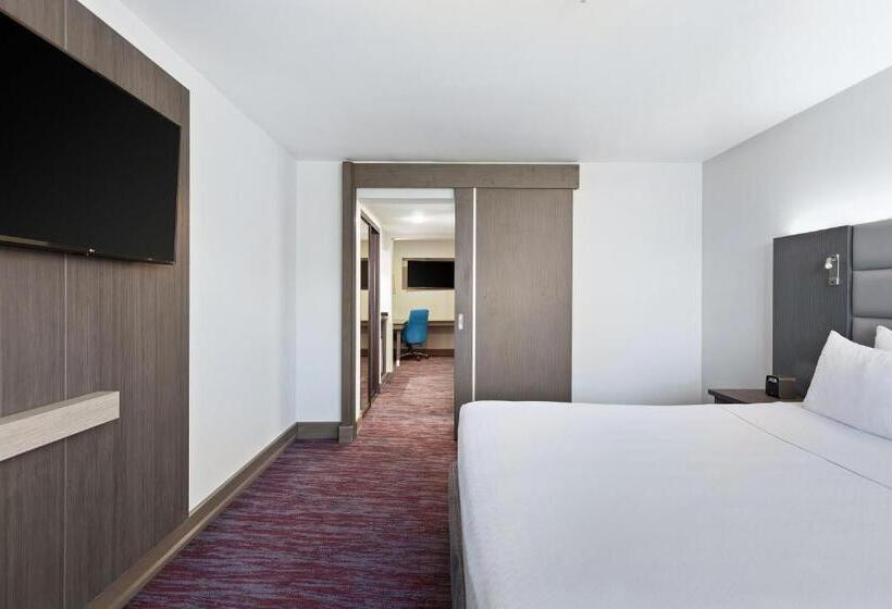 프리미엄 룸, Crowne Plaza San Jose La Sabana, An Ihg