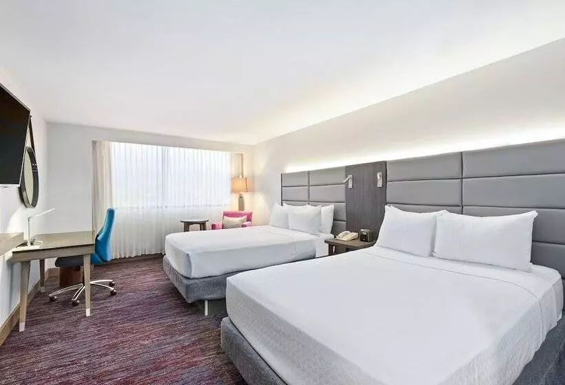 クラブルーム, Crowne Plaza San Jose La Sabana, An Ihg