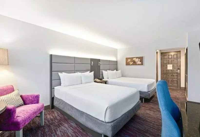 クラブルーム, Crowne Plaza San Jose La Sabana, An Ihg