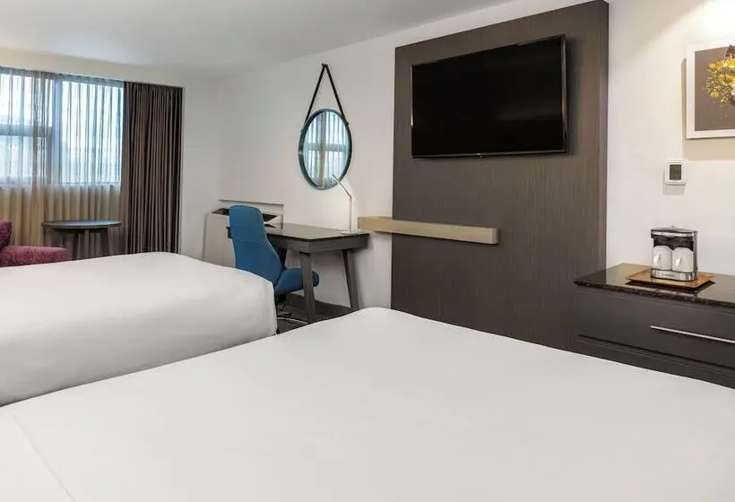 Standard Room 2 Double Beds