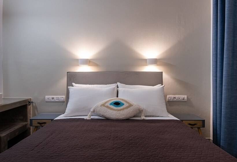 غرفة سوبيريور, Dilion