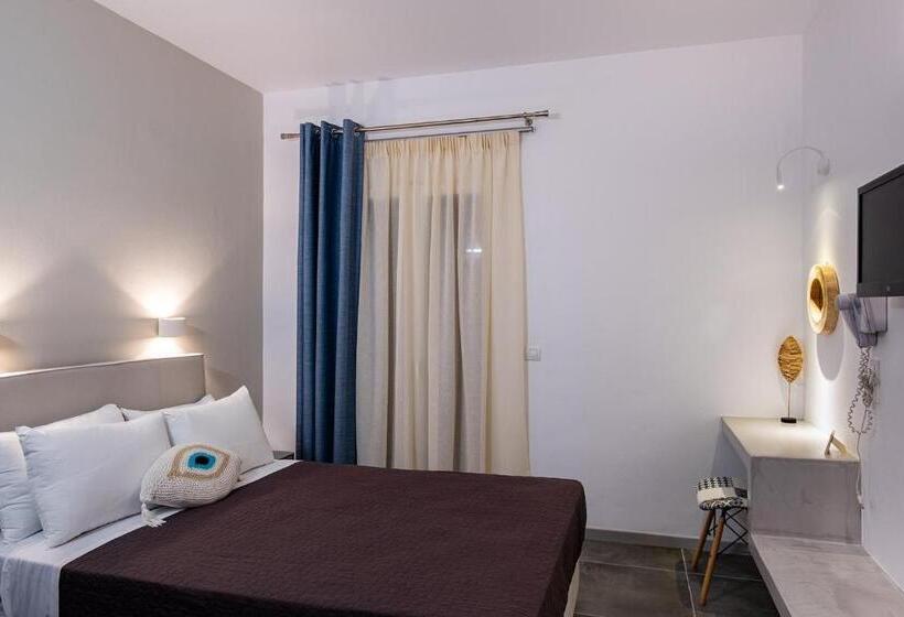 غرفة سوبيريور, Dilion