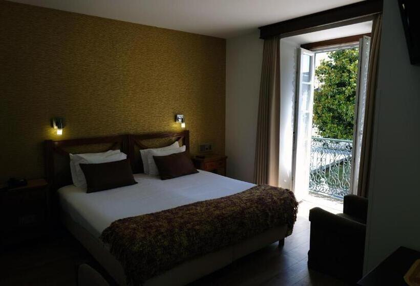 اتاق استاندارد, Dona Sofia