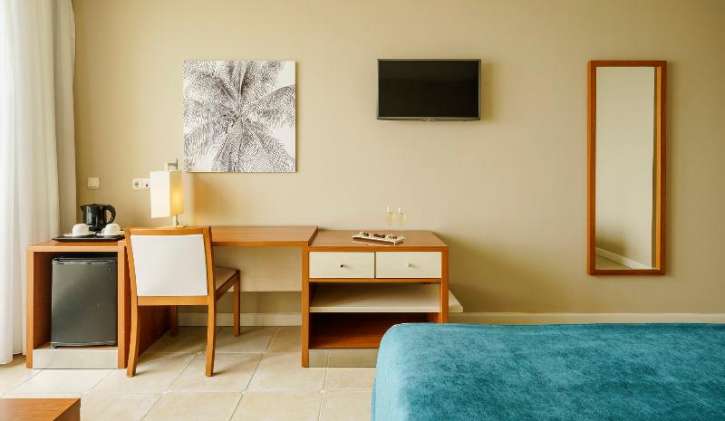 غرفة قياسية مطلّة علي البحر, Ilunion Fuengirola