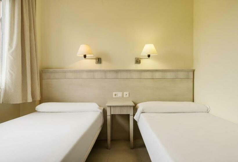 Вилла 2 Спальни, Ilunion Sancti Petri