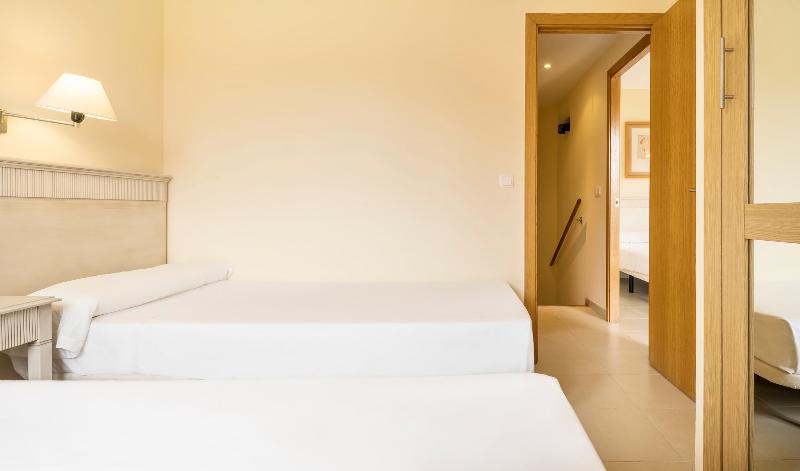 Вилла 2 Спальни, Ilunion Sancti Petri