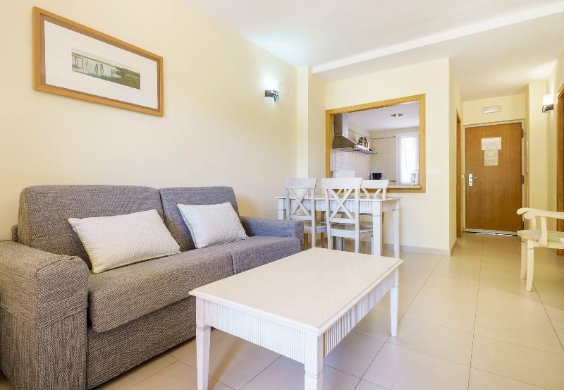 Апартаменты 2 Спальни, Ilunion Sancti Petri