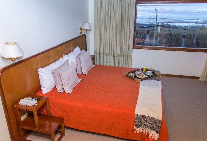 غرفة قياسية, Koi Aiken