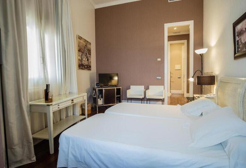 高级大房间, Palacio Garvey