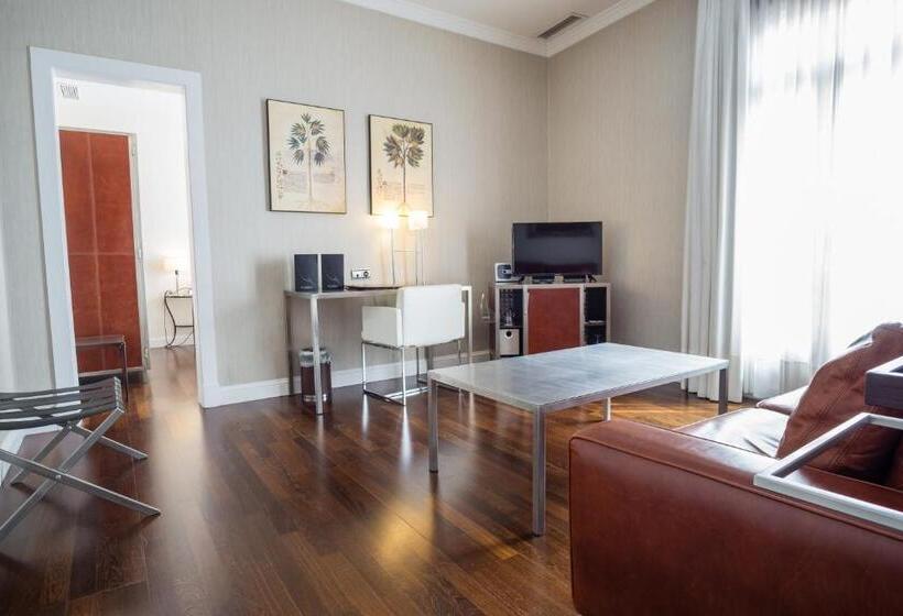 小型套房, Palacio Garvey