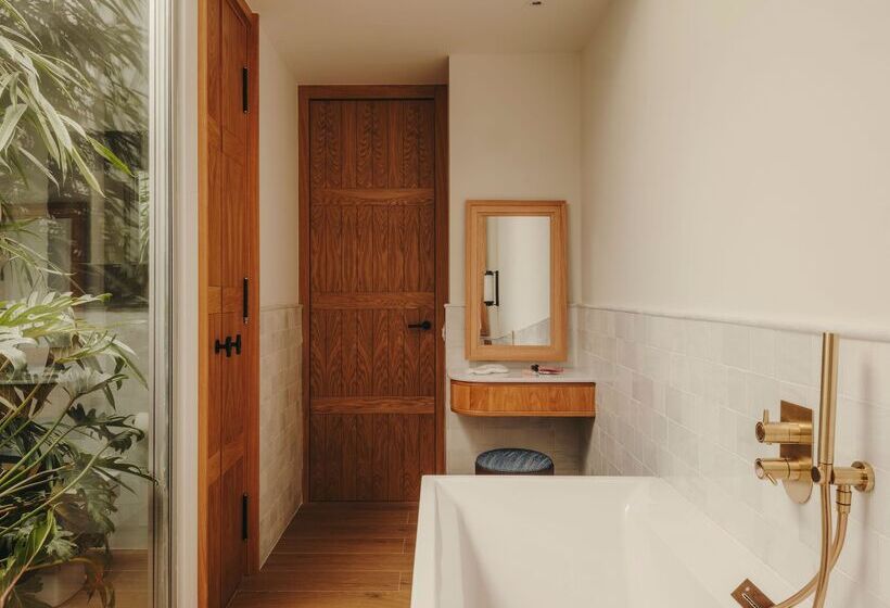 سوییت, Pulitzer Barcelona