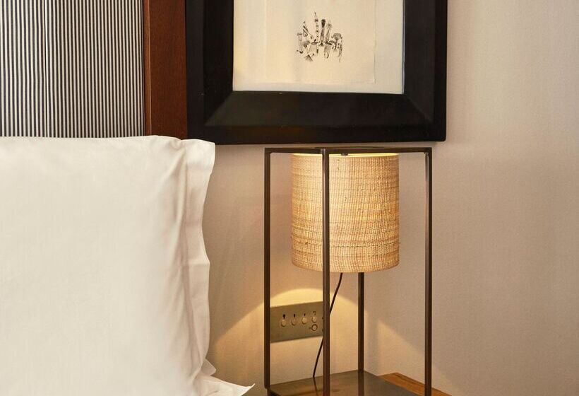 اتاق استاندارد با بالکن, Pulitzer Barcelona