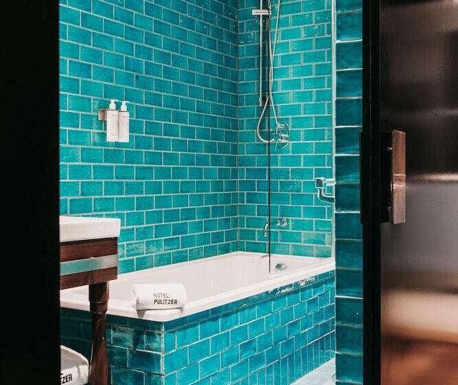 اتاق سوپریور با چشمانداز شهر, Pulitzer Barcelona