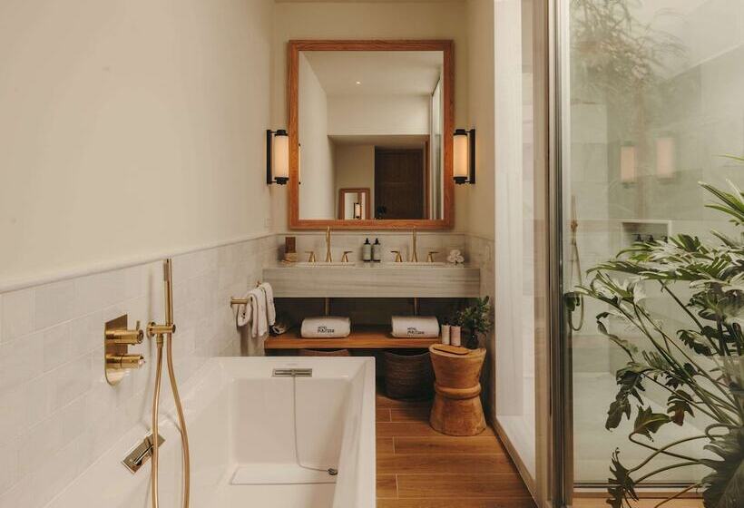 استودیوی استاندارد با چشمانداز شهر, Pulitzer Barcelona