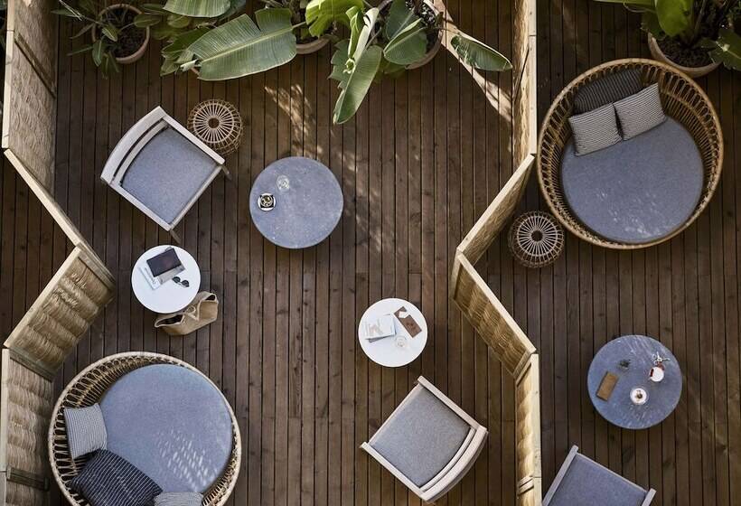 اتاق داخلی دلوکس, Pulitzer Barcelona