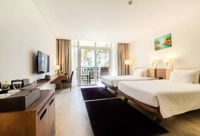 庭の見えるプレミアムルーム, Sandy Beach Non Nuoc Resort