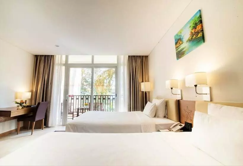 庭の見えるプレミアムルーム, Sandy Beach Non Nuoc Resort