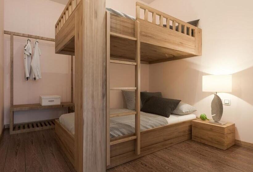 بانگلوی خانوادگی با چشمانداز دریا, Sandy Beach Non Nuoc Resort