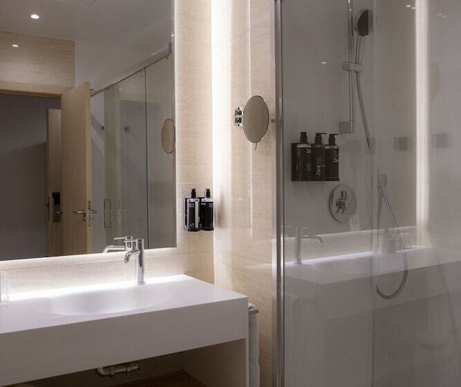 اتاق استاندارد, Zenit Bilbao