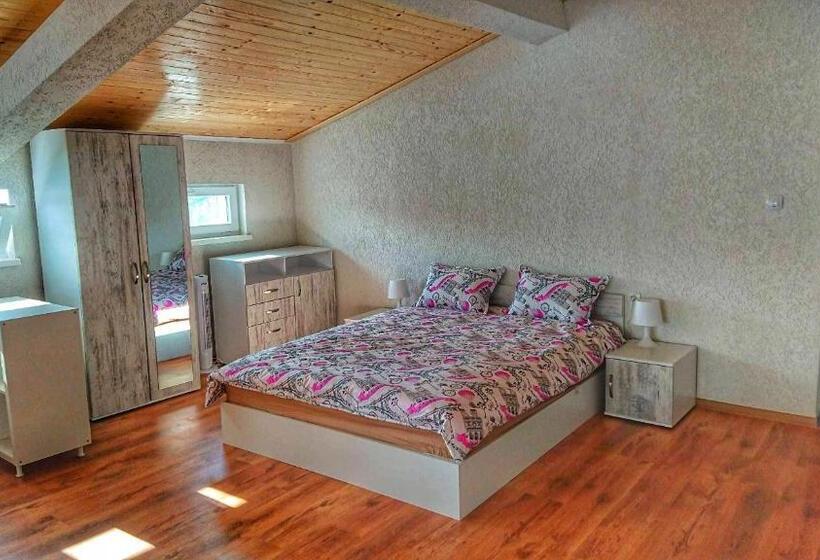 1 Bedroom Apartment Lake View, Lakeview Estate Apart