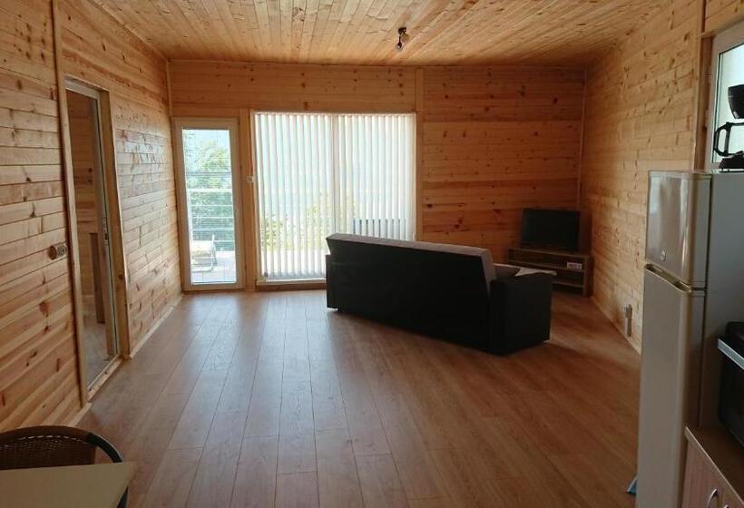 בית, 2 חדרי שינה, Lakeview Estate Apart