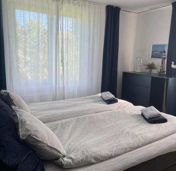 חדר משפחתי, Bergkvara Vandrarhem