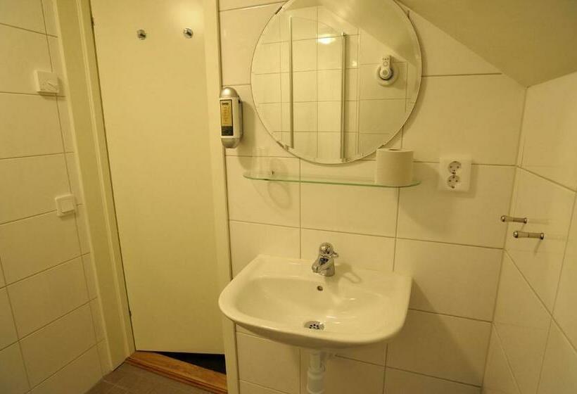 חדר סטנדרט, Hedenstugan B&b