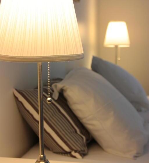 标准间, Hedenstugan B&b