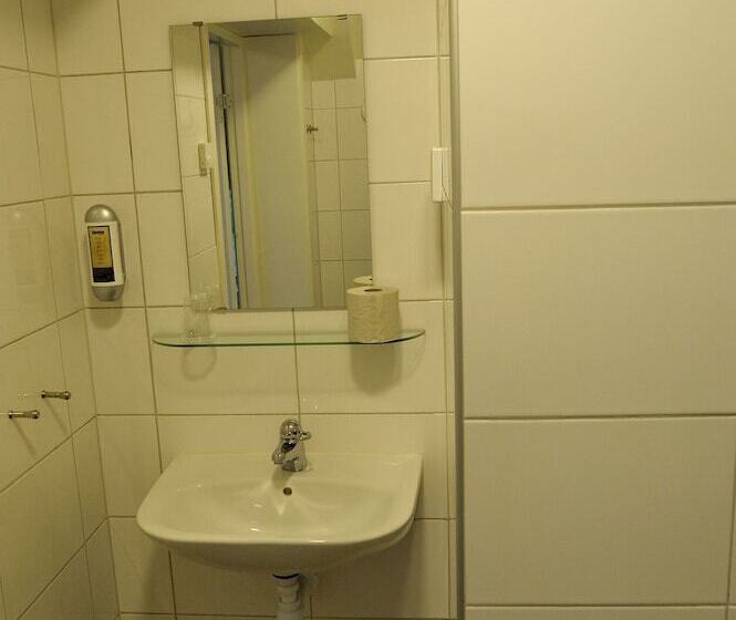 חדר סטנדרט, Hedenstugan B&b