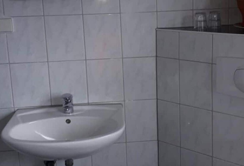 Номер Стандарт, Gasthof & Pension Zum Fässchen