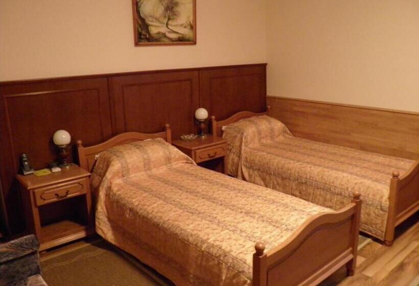 Номер Стандарт, Orlinoye Gnezdo