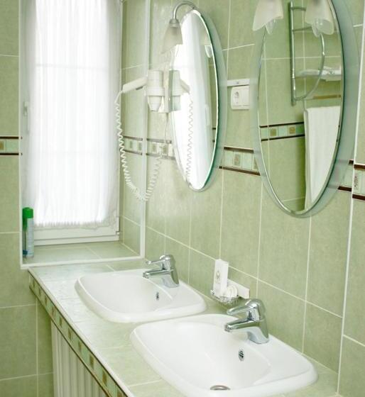 Номер Superior, Orlinoye Gnezdo