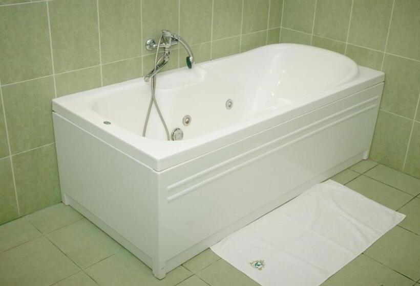 Номер Superior, Orlinoye Gnezdo