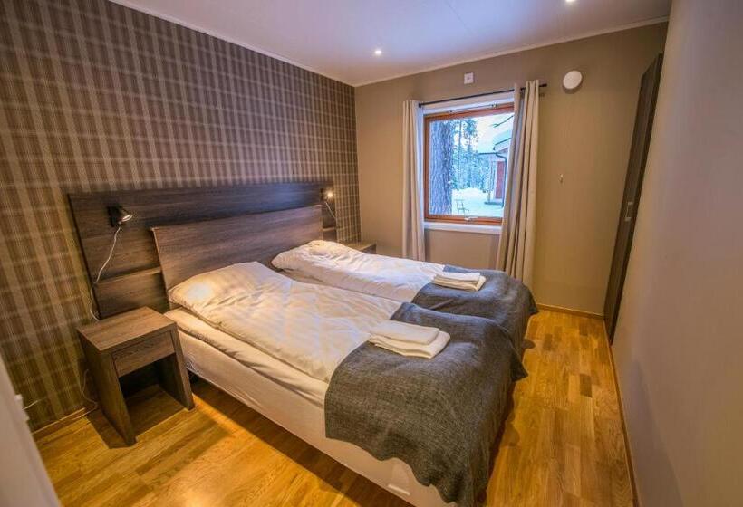2 Bedrooms Apartment Lake View, Pinetree Lodge