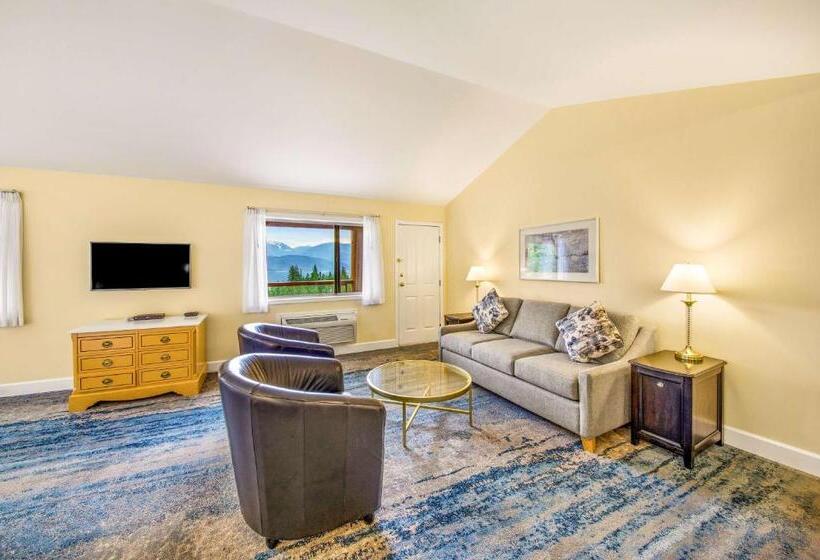 キングサイズベッドのスイートルーム, Kootenay Lakeview Resort Bw Signature Collection