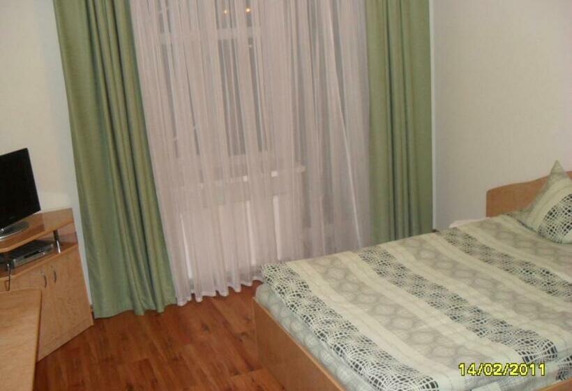 스탠다드 발코니 룸, грк золота підкова