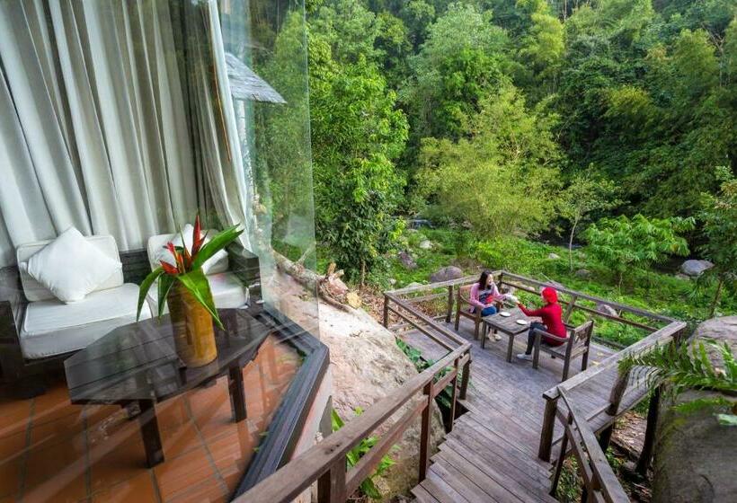 غرفة ديلوكس مزودة بشرفة, Namkat Yorla Pa Resort