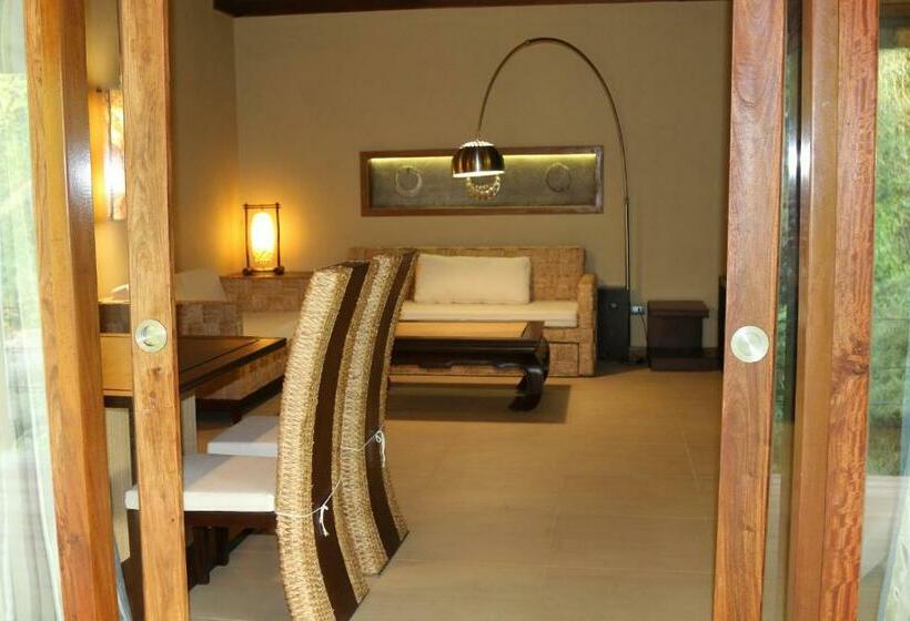Вилла с 1 спальней и бассейном, Namkat Yorla Pa Resort