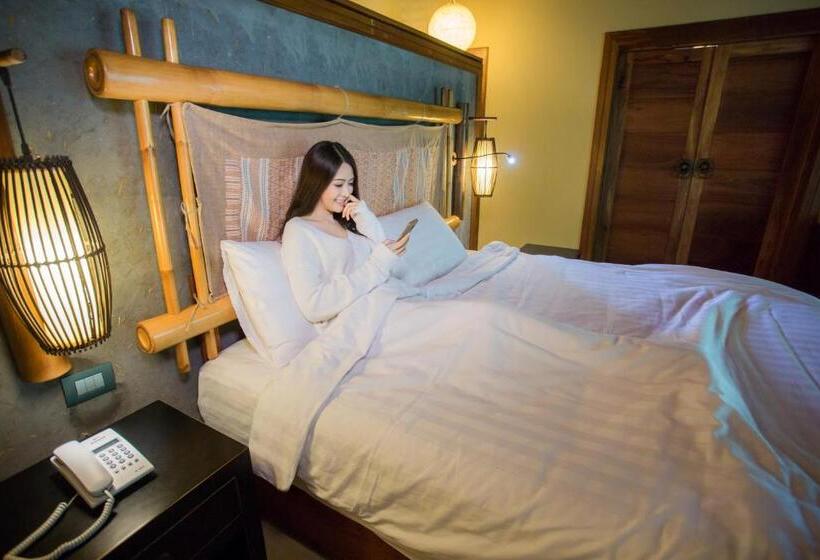 Вилла с 1 спальней и бассейном, Namkat Yorla Pa Resort