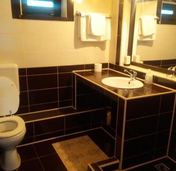 منزل 4 غرف نوم, Alpinlife