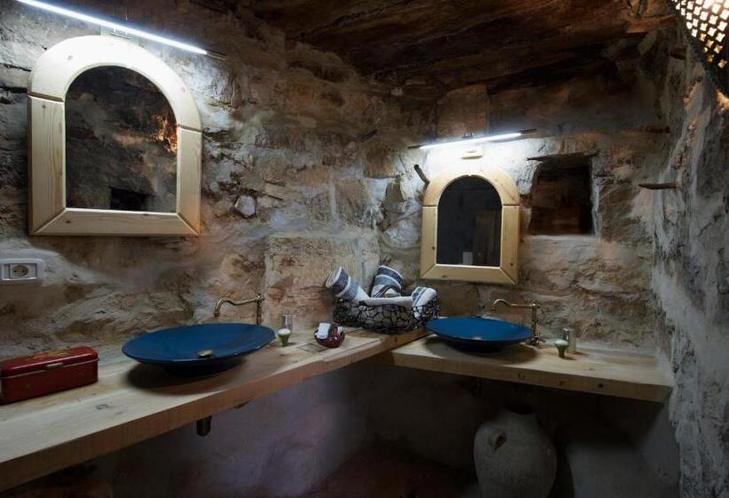 غرفة قياسية, Auberge De Tamezret